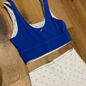 Fabletics set- sports bra & biker shorts